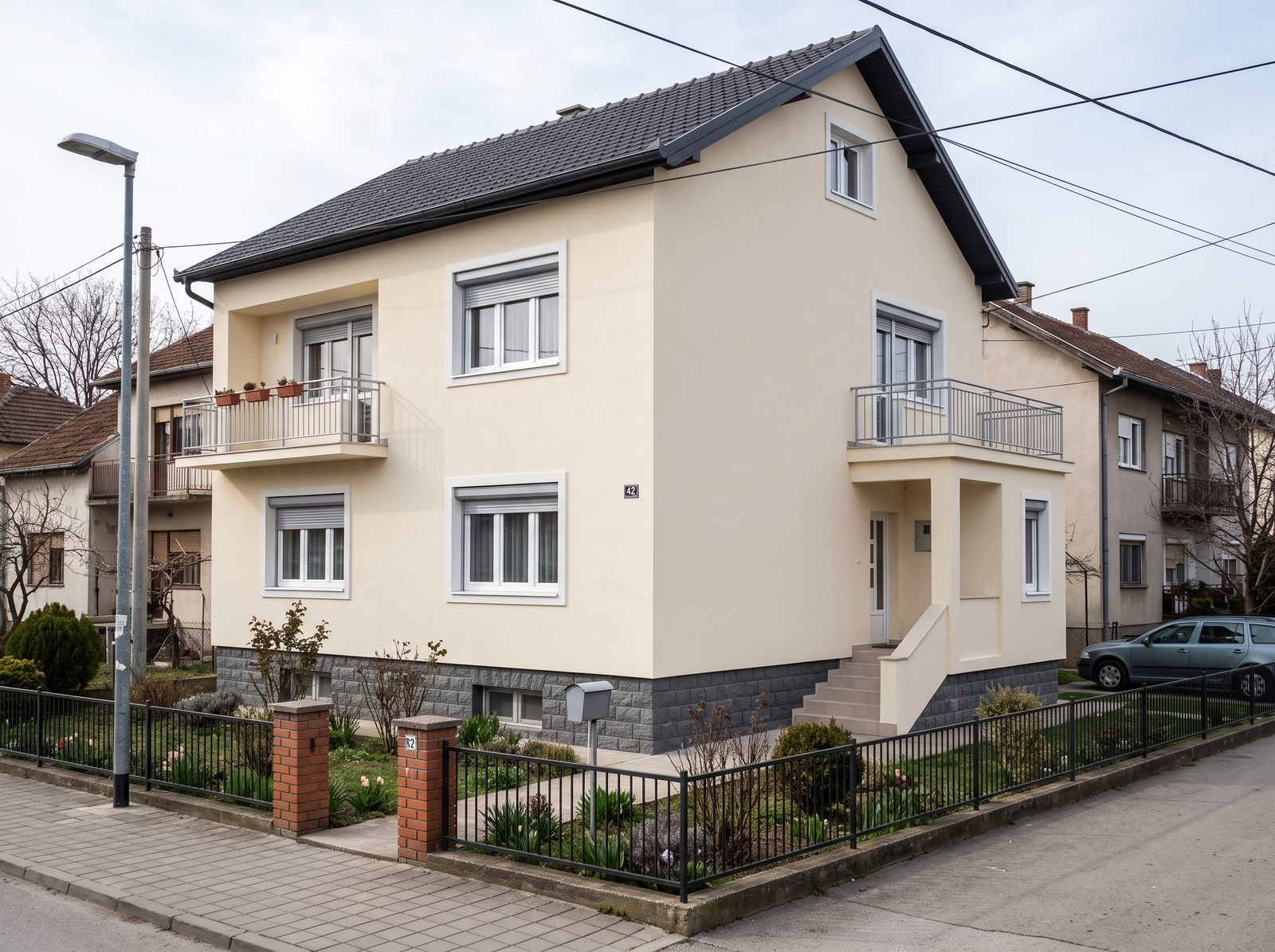 prizemlje i sprat, silikonski sistem, pukotine armirane mrežicom pre boje